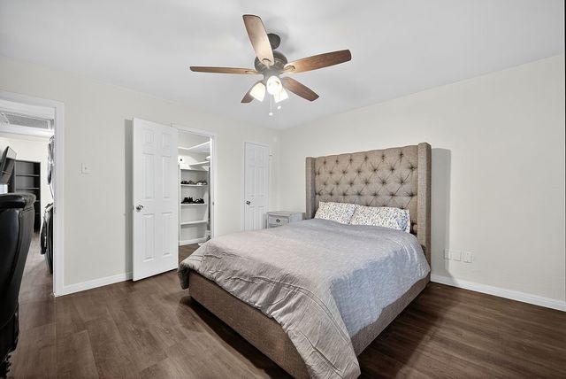 3609 Parkridge Drive 204, Dallas, TX 75234