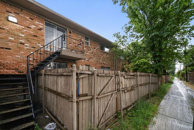 3609 Parkridge Drive 204, Dallas, TX 75234