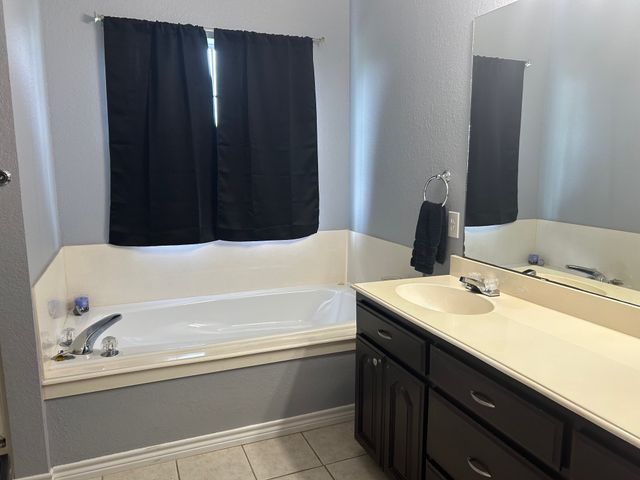 408 Sunshine Trail, Bells, TX 75414