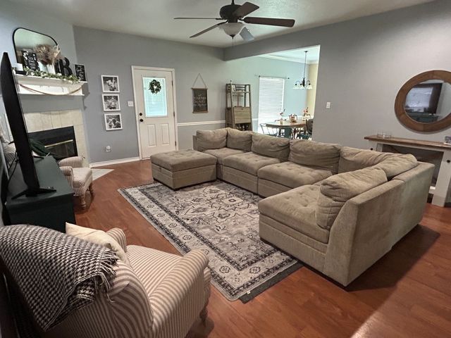 408 Sunshine Trail, Bells, TX 75414