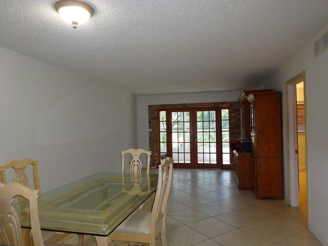 605 S STATE ROAD 7 2D, Margate, FL 33068