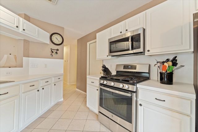 2307 Old Oak Lane, Houston, TX 77339