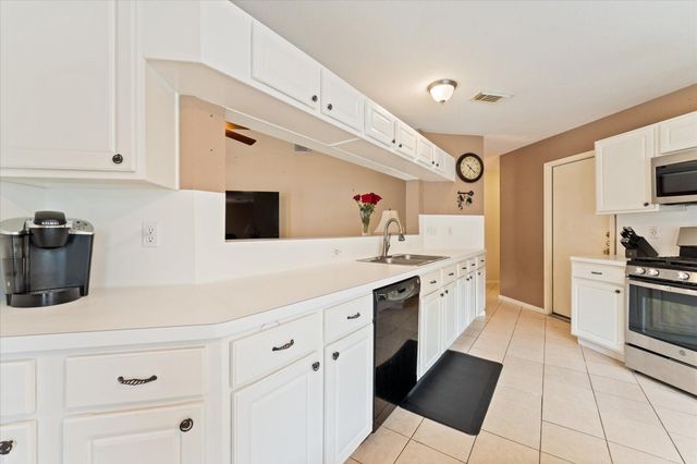 2307 Old Oak Lane, Houston, TX 77339