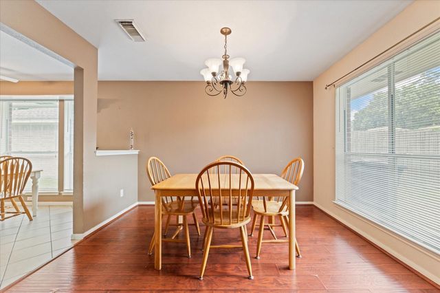 2307 Old Oak Lane, Houston, TX 77339