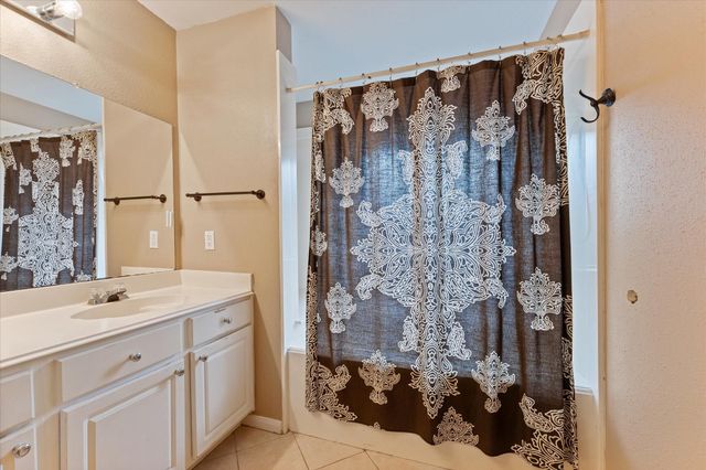 2307 Old Oak Lane, Houston, TX 77339