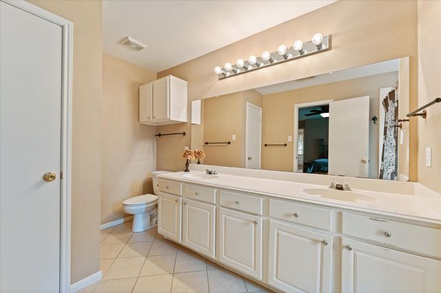2307 Old Oak Lane, Houston, TX 77339