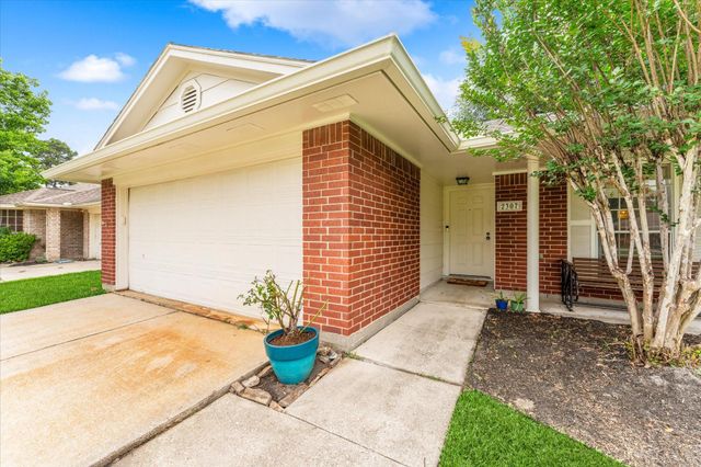 2307 Old Oak Lane, Houston, TX 77339
