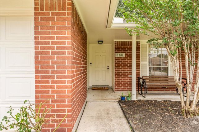 2307 Old Oak Lane, Houston, TX 77339