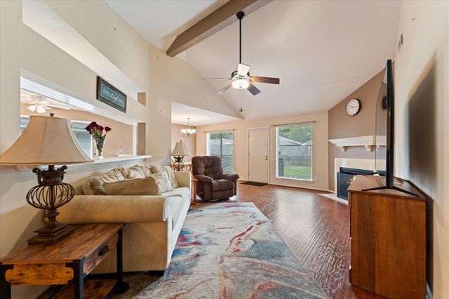 2307 Old Oak Lane, Houston, TX 77339