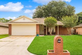 2307 Old Oak Lane, Houston, TX 77339