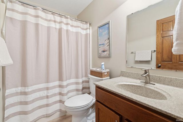 13202 Winding Vine Run, Fort Wayne, IN 46845