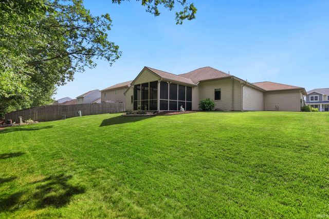 13202 Winding Vine Run, Fort Wayne, IN 46845