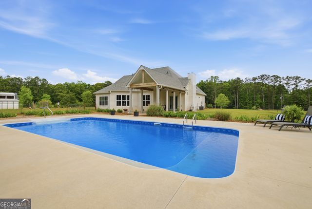 404 Line Creek Road, Senoia, GA 30276
