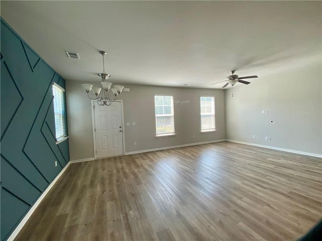 1329 Rosemary Lane, East Point, GA 30344