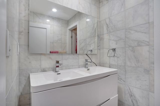 98 Hollywood Avenue, West Long Branch, NJ 07764