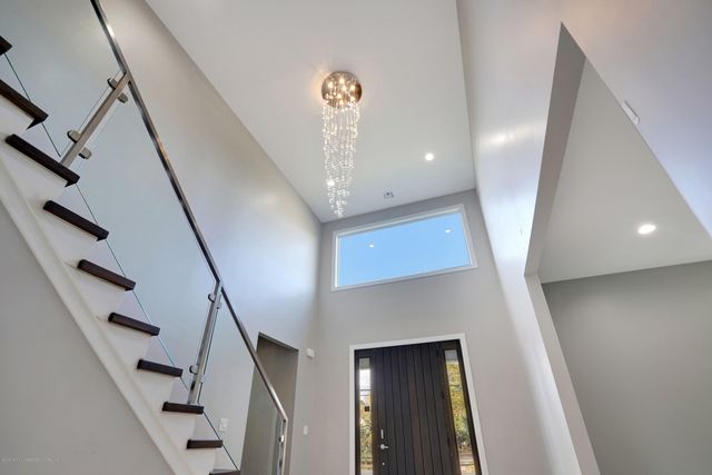 98 Hollywood Avenue, West Long Branch, NJ 07764