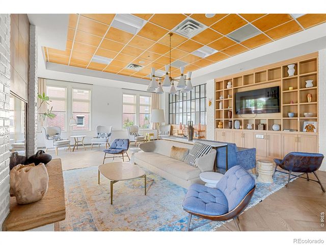 3401 Arapahoe Avenue 114, Boulder, CO 80303