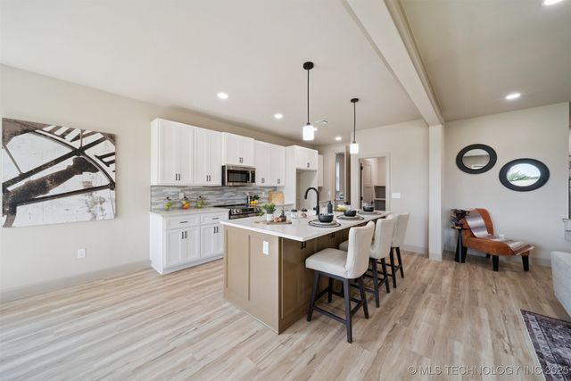 1837 N Troost Avenue, Tulsa, OK 74106