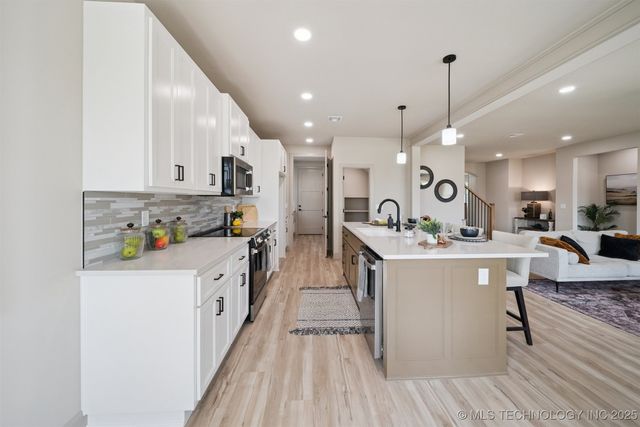 1837 N Troost Avenue, Tulsa, OK 74106