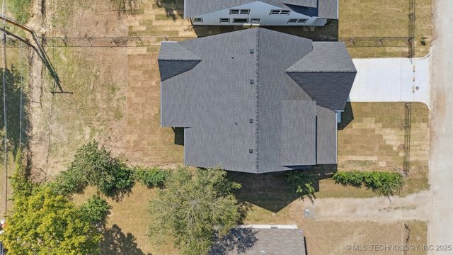 1837 N Troost Avenue, Tulsa, OK 74106