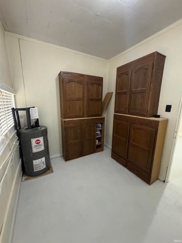 226 E 16th Street, Muncie, IN 47302