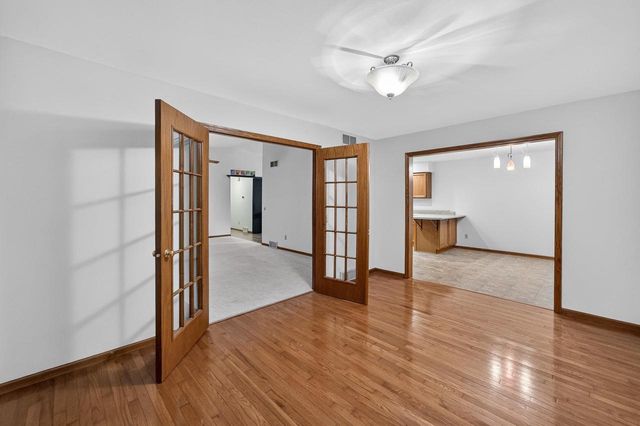 107 Ravine Road, Mount Horeb, WI 53572