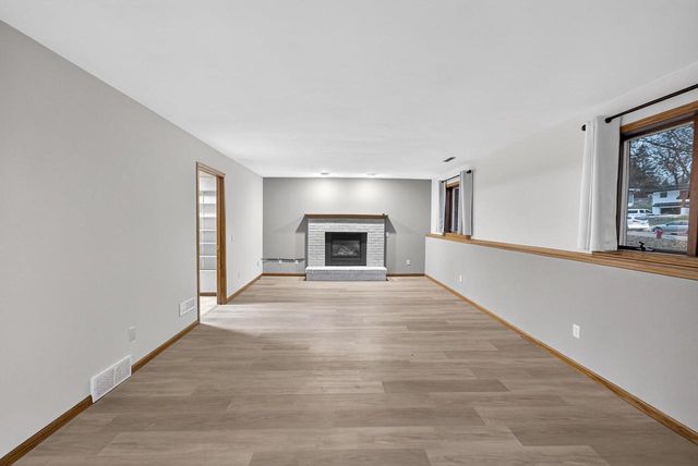 107 Ravine Road, Mount Horeb, WI 53572