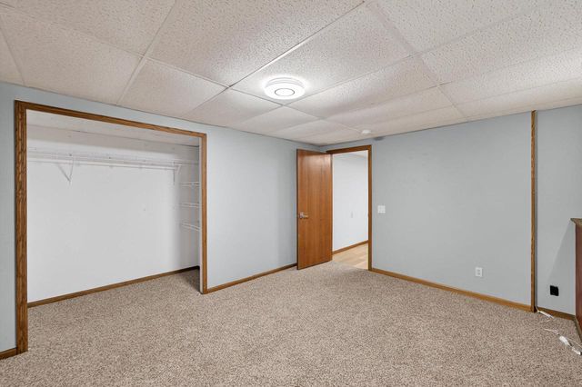 107 Ravine Road, Mount Horeb, WI 53572