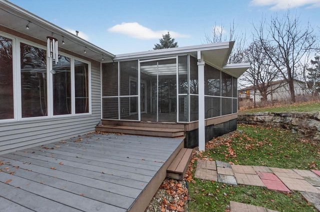 107 Ravine Road, Mount Horeb, WI 53572