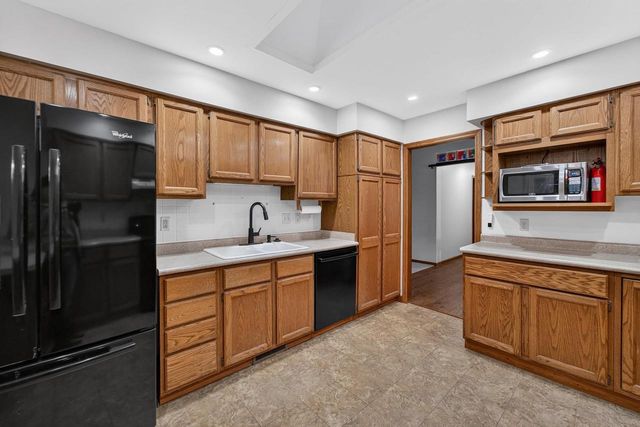 107 Ravine Road, Mount Horeb, WI 53572