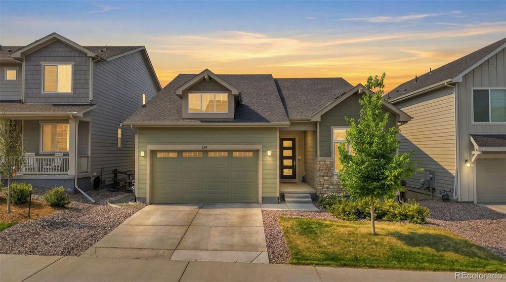 214 Simmental Loop, Castle Rock, CO 80104
