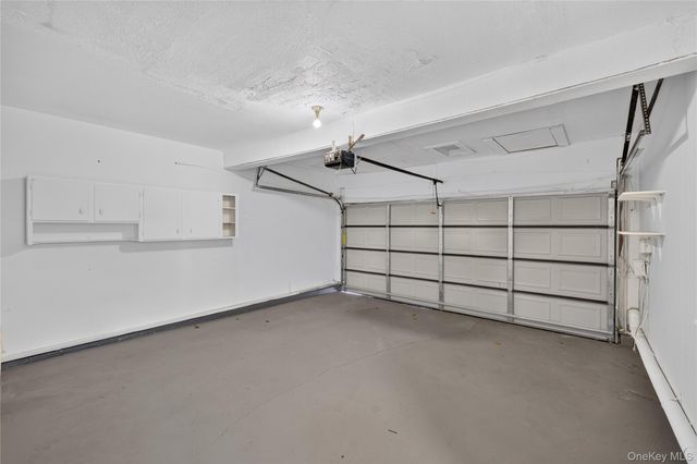 96 Chestnut Street, Mount Sinai, NY 11766