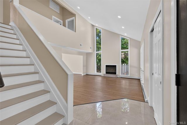 96 Chestnut Street, Mount Sinai, NY 11766