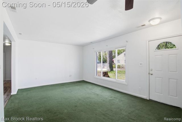 24324 Hebe Avenue, Warren, MI 48091