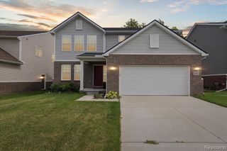 21422 Navarra Drive, South Lyon, MI 48178