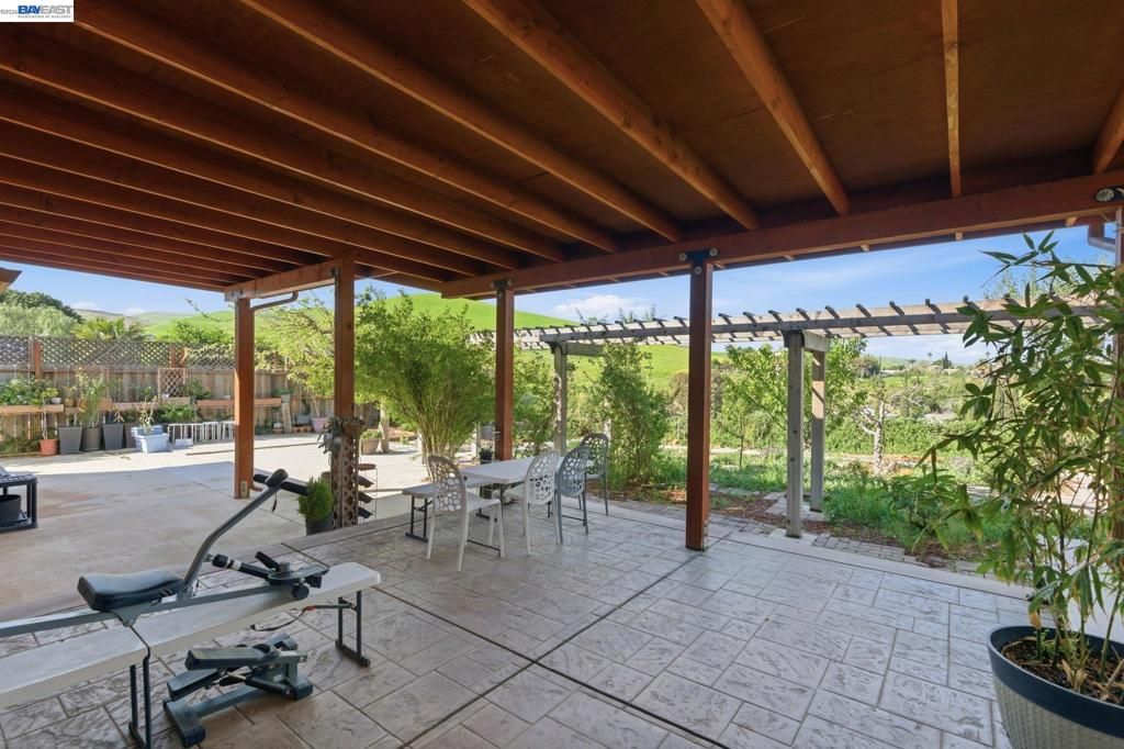 Image 32 of property listing at 2222 Carmel Ct, Pittsburg, CA 94565