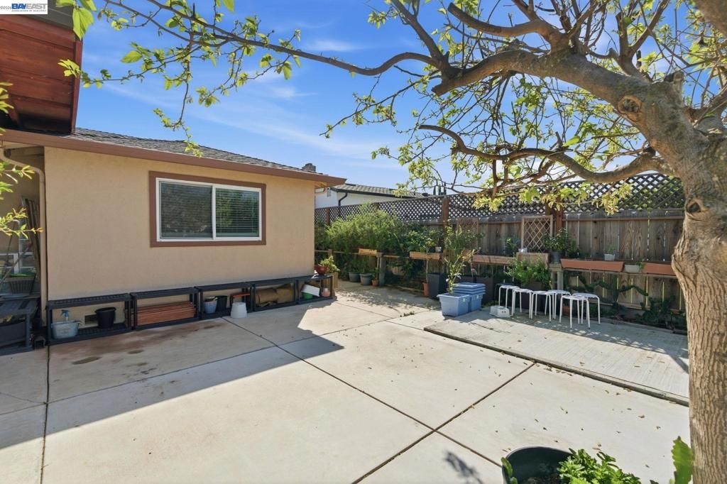 Image 37 of property listing at 2222 Carmel Ct, Pittsburg, CA 94565