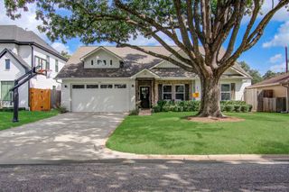 1722 Chippendale Road, Houston, TX 77018