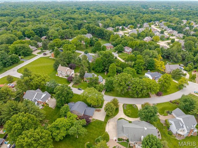 147 Ginger Dale Drive, Glen Carbon, IL 62034