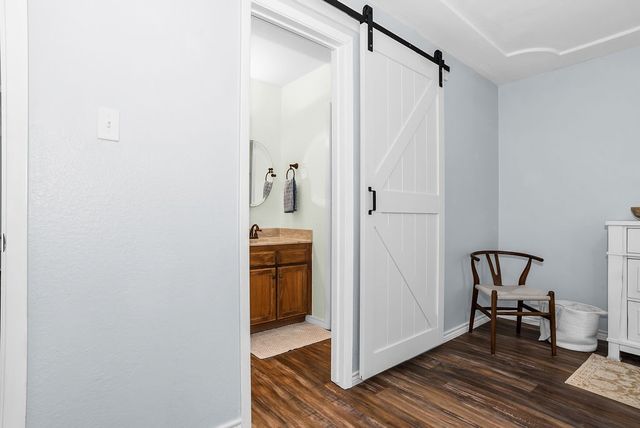 5918 Twin Willows Drive, Arlington, TX 76017