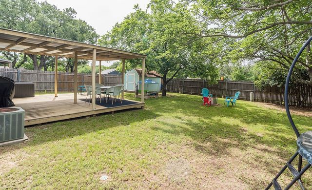 5918 Twin Willows Drive, Arlington, TX 76017