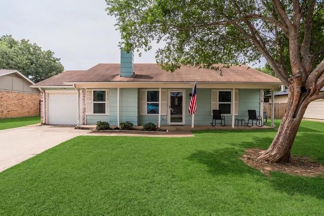 5918 Twin Willows Drive, Arlington, TX 76017