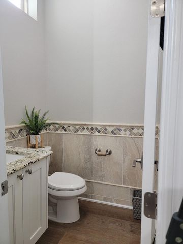 1702 Calumet St, Houston, TX 77004