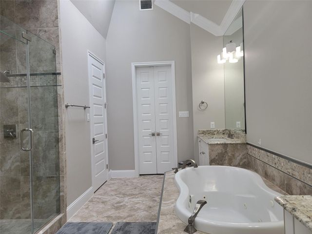 1702 Calumet St, Houston, TX 77004
