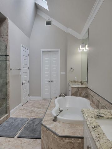 1702 Calumet St, Houston, TX 77004