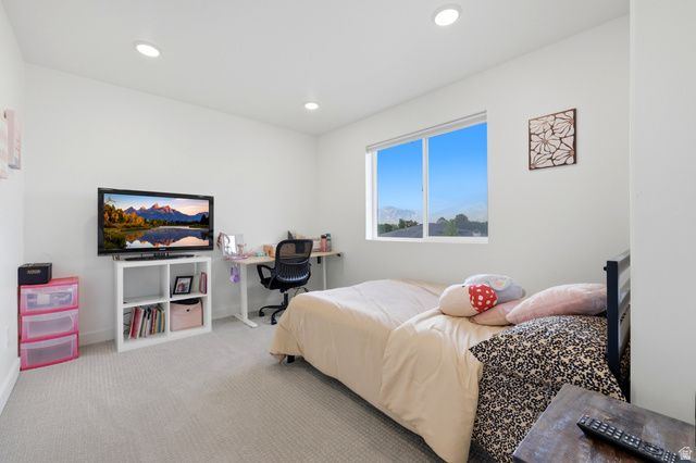 8322 S BOREALIS CT, West Jordan, UT 84088