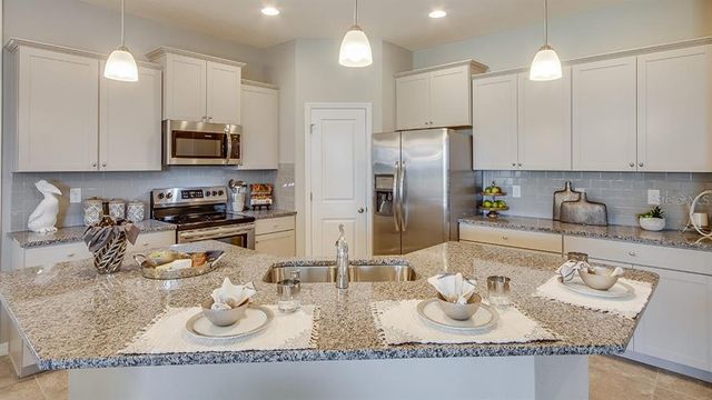4736 NW 39TH STREET ROAD, Ocala, FL 34482