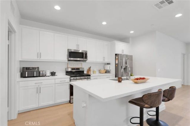 13056 Lancaster, Hesperia, CA 92344