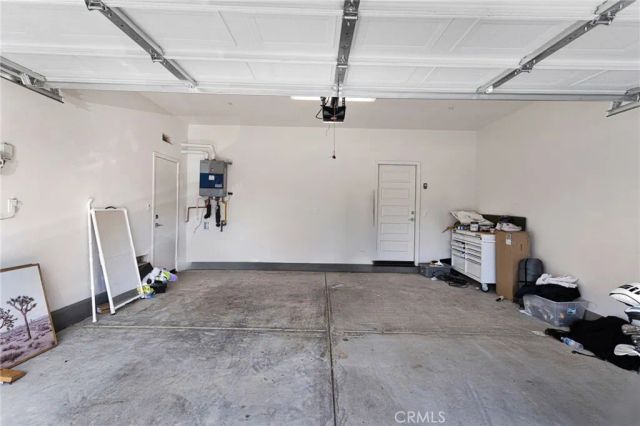 13056 Lancaster, Hesperia, CA 92344