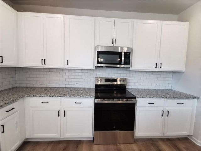 38 Longhorn Way, Auburn, GA 30011